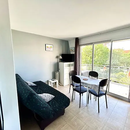 アパート Pour 4 Avec Terrasse Et Parking Prive A 300m De La A - Fr-1-388-225